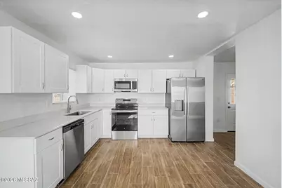 313 W 42nd Street, Tucson, AZ 85713 - Photo 7