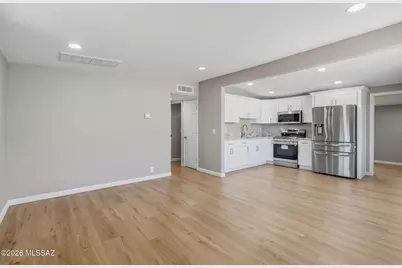 10 E Corona Road, Tucson, AZ 85756 - Photo 11