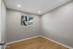 10 E Corona Rd, Tucson, AZ 85756 - Photo 23