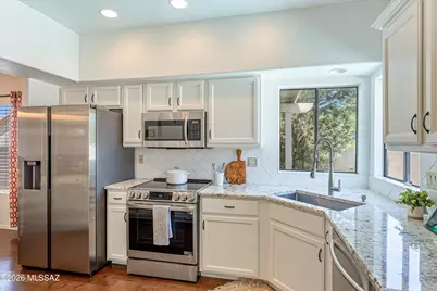 1060 W Antelope Creek Way, Tucson, AZ 85737 - Photo 17