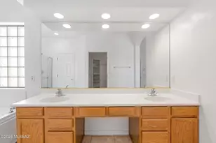 3460 N Harcan Mine Pl, Tucson, AZ 85745 - Photo 31