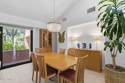 11720 N Via De La Verbenita, Oro Valley, AZ 85737 - Photo 17