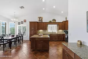 2587 E Dome Ct, Green Valley, AZ 85614 - Photo 13