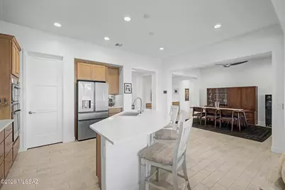 1372 E Quartzite Way, Green Valley, AZ 85614 - Photo 13
