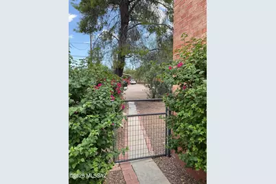 2129 E 2nd Street, Tucson, AZ 85719 - Photo 21