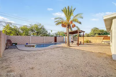 1115 E East Circle Drive, Tucson, AZ 85719 - Photo 31