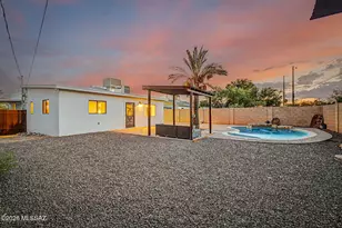 1115 E East Circle Dr, Tucson, AZ 85719 - Photo 1