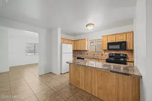 1605 N Fremont Ave, Tucson, AZ 85719 - Photo 13