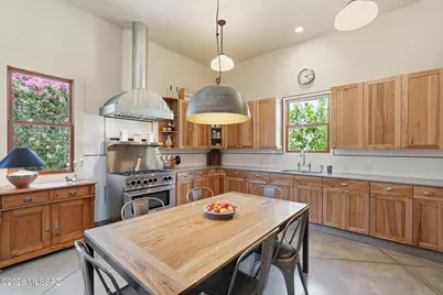 671 S Main Avenue, Tucson, AZ 85701 - Photo 11