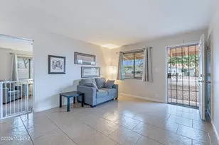 4873 E 17th St, Tucson, AZ 85711 - Photo 5