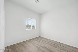 8895 S Marstellar Rd, Tucson, AZ 85736 - Photo 21