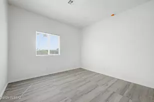 8895 S Marstellar Rd, Tucson, AZ 85736 - Photo 13