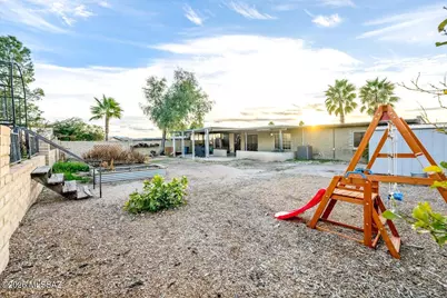 2191 S Sunburst Drive, Tucson, AZ 85748 - Photo 9