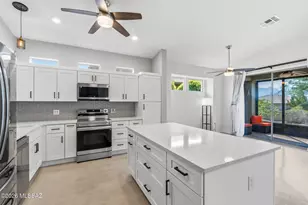 4687 S Holly Rose Dr, Green Valley, AZ 85622 - Photo 23