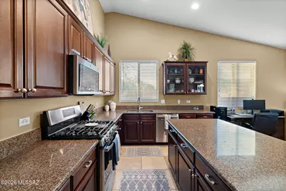 3688 W Scavenger Drive, Marana, AZ 85658 - Photo 9