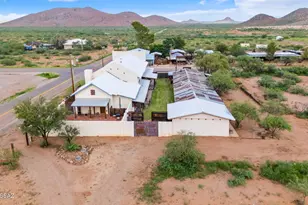 905 S Ghost Town Trail, Pearce, AZ 85625 - Photo 23