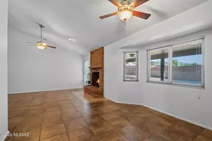 4611 Elkridge Dr, Tucson, AZ 85730 - Photo 11