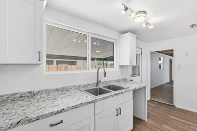 4735 E 4th Street, Tucson, AZ 85711 - Photo 21