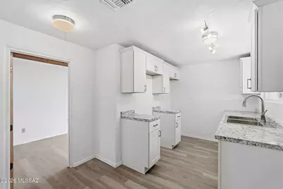 4735 E 4th Street, Tucson, AZ 85711 - Photo 19