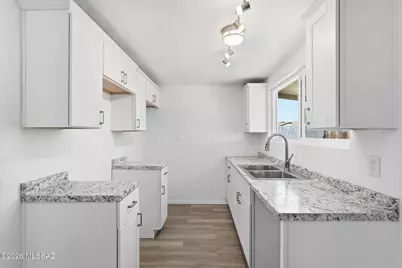 4735 E 4th Street, Tucson, AZ 85711 - Photo 3