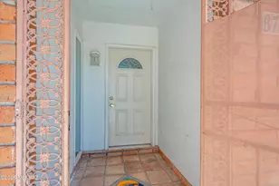 8701 E Baker St, Tucson, AZ 85710 - Photo 5