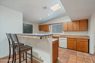 8701 E Baker St, Tucson, AZ 85710 - Photo 9