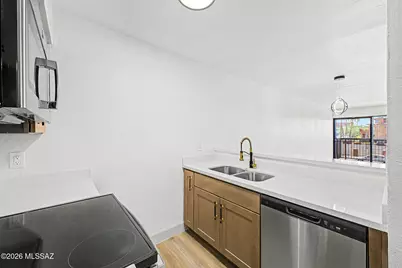 901 S Euclid Avenue #104, Tucson, AZ 85719 - Photo 9