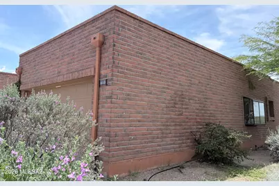 1669 W Calle Del Grajo, Green Valley, AZ 85622 - Photo 5