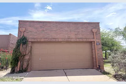 1669 W Calle Del Grajo, Green Valley, AZ 85622 - Photo 3