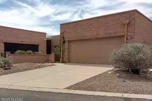 1669 W Calle Del Grajo, Green Valley, AZ 85622 - Photo 1