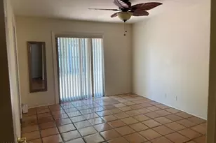 422 E Las Milpas, Green Valley, AZ 85614 - Photo 5