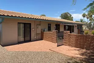 422 E Las Milpas, Green Valley, AZ 85614 - Photo 11