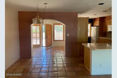422 E Las Milpas, Green Valley, AZ 85614 - Photo 3