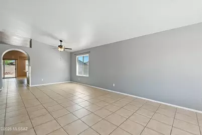 7997 E Snakeroot Drive, Tucson, AZ 85710 - Photo 3