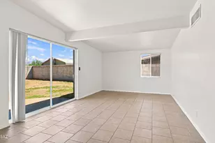 6735 E Montecito Dr, Tucson, AZ 85710 - Photo 17