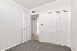 6735 E Montecito Dr, Tucson, AZ 85710 - Photo 25