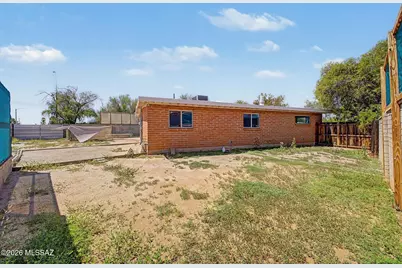 7102 E 33rd Place, Tucson, AZ 85710 - Photo 33