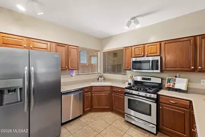 197 E Camino Del Abeto, Sahuarita, AZ 85629 - Photo 13
