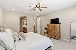 13462 E Joseph Mls Ln, Tucson, AZ 85747 - Photo 21