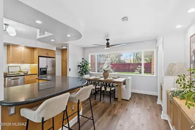 2212 E 9th Street, Tucson, AZ 85719 - Photo 9