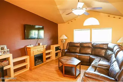 10844 W Ina Road, Tucson, AZ 85743 - Photo 15