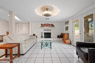 2350 W Sunkist Rd, Tucson, AZ 85755 - Photo 13