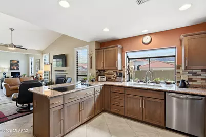38185 S Birdie Drive, Tucson, AZ 85739 - Photo 13