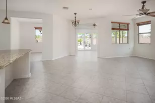 379 E Honey Bee Preserve Way, Oro Valley, AZ 85755 - Photo 17
