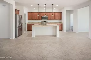 379 E Honey Bee Preserve Way, Oro Valley, AZ 85755 - Photo 19