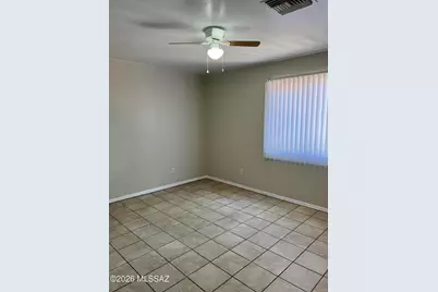 113 W Corona Road #2, Tucson, AZ 85756 - Photo 17