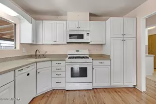6010 W Lazy Heart St, Tucson, AZ 85713 - Photo 17