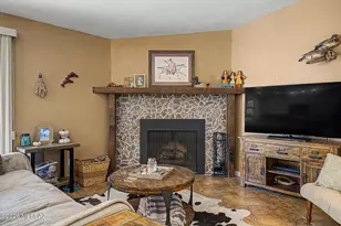 8300 N Firethorn Ave, Tucson, AZ 85741 - Photo 3