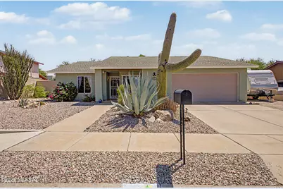 8300 N Firethorn Avenue, Tucson, AZ 85741 - Photo 35