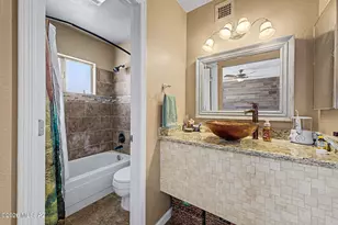 8300 N Firethorn Ave, Tucson, AZ 85741 - Photo 19